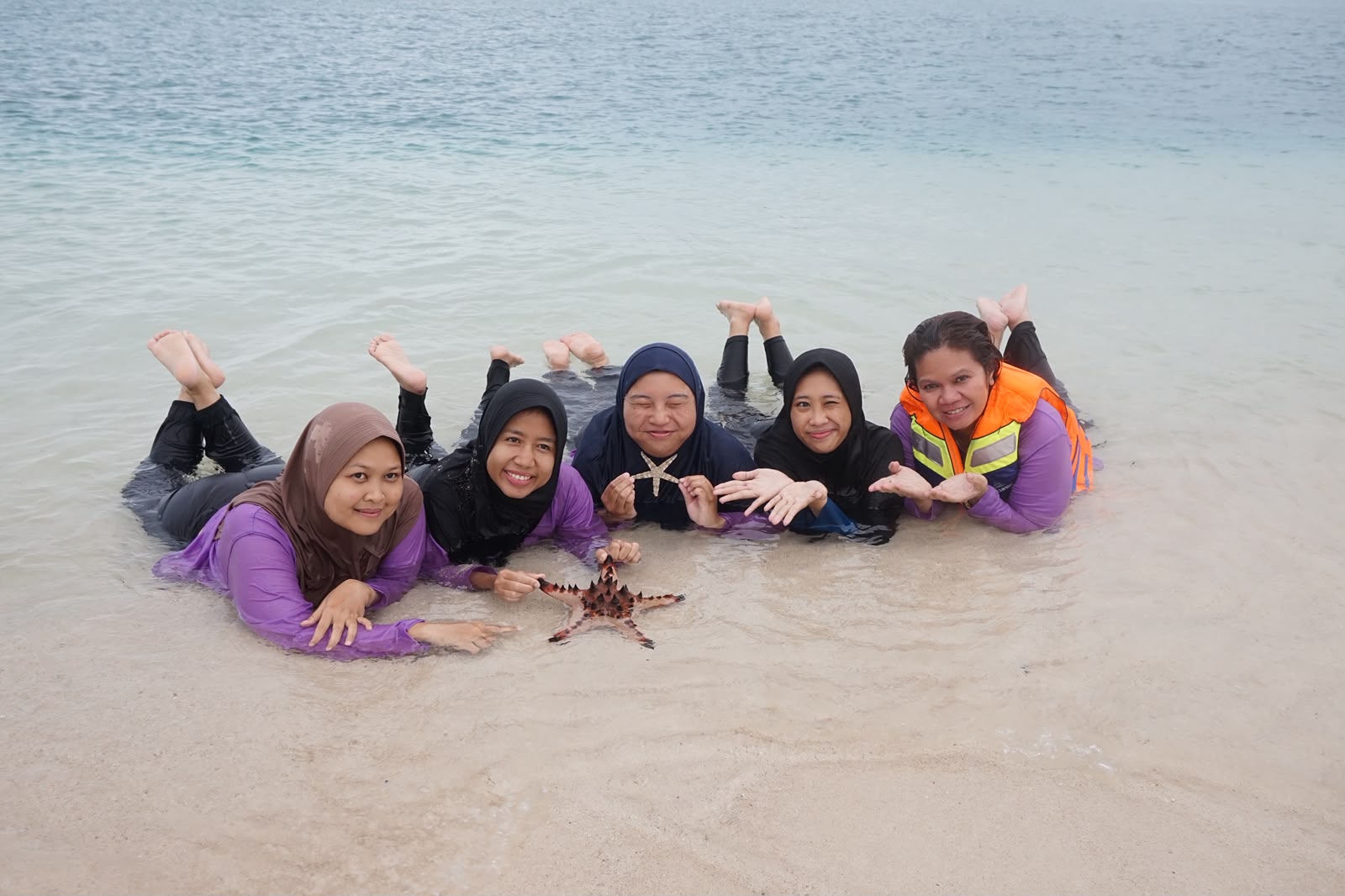 PAKET TOUR BELITUNG HEMAT 2D1N NON HOTEL & NON MEAL